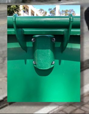 Close do sensor IoT no contêiner